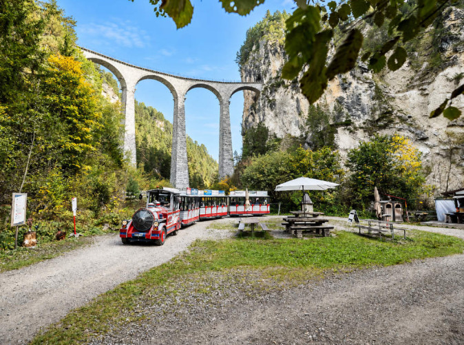 0010_Landwasserwelt_ Landwasser Express
